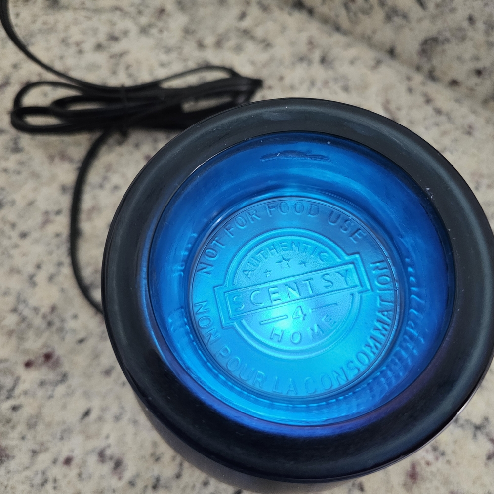 Scentsy Blue Decorative Jar - Picture 5 of 7